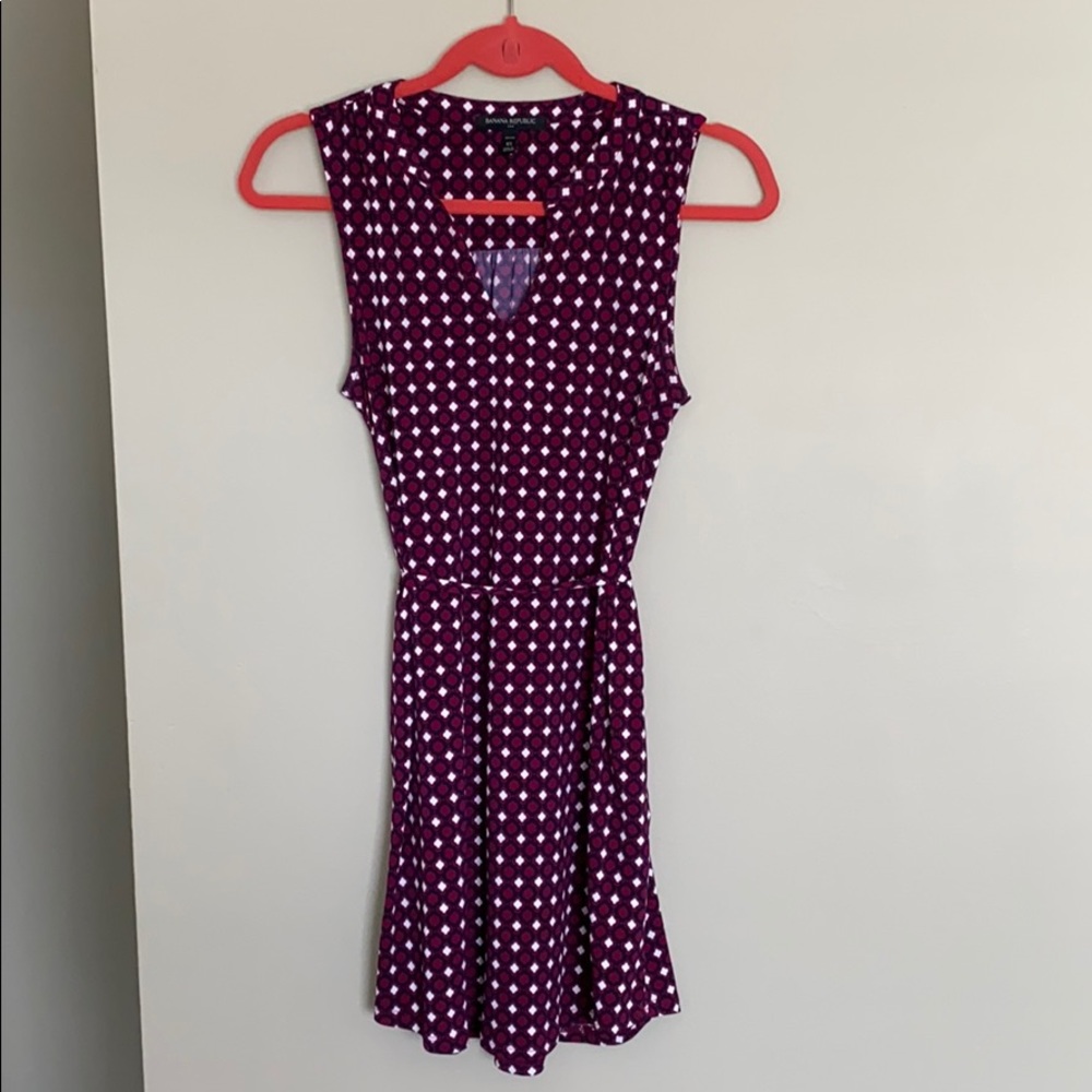 Banana Republic Maroon Black Print Stretchy Dress